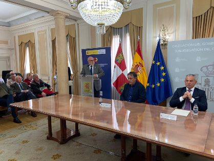 Con la firma de tres convenios