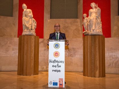 AYER POR LA TARDE, EN EL MUSEO DEL PRADO 