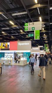 HOY, EN COLONIA (ALEMANIA)   