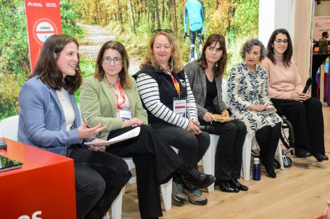 Inauguración de la mesa ‘Caminos rurales y accesibilidad’ en FITUR