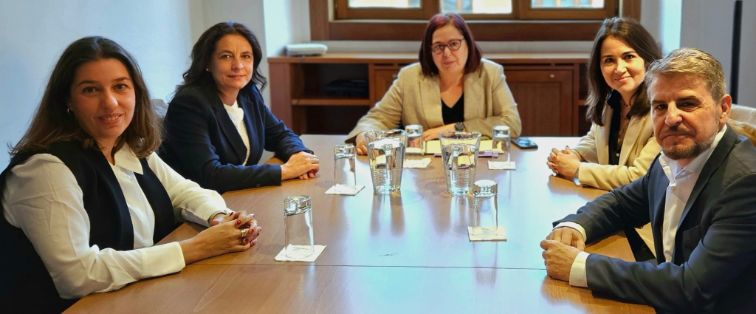 Hoy, en una reunión con la Asociación Española de Desalación y Reutilización 