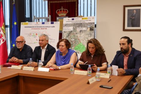 Hoy se han firmado dos nuevos convenios con los regantes