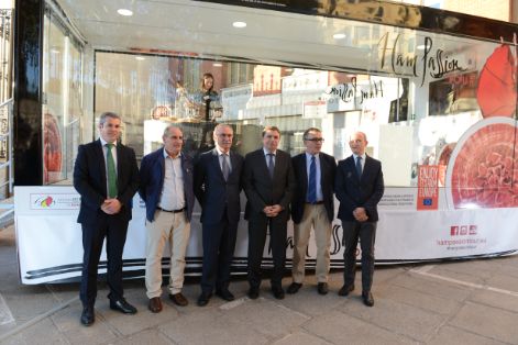 Hoy, en la clausura del acto de presentación de los programas europeos de promoción del jamón ibérico 