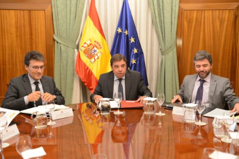 Con la participación de directivos de ANGED, ASEDAS y ACES 