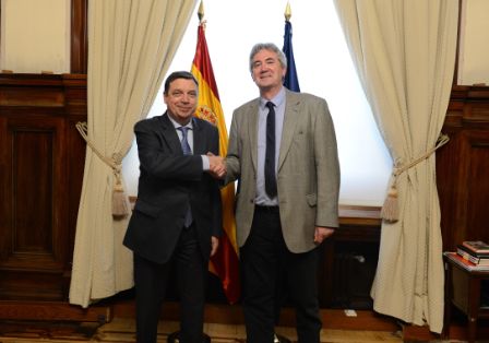 Hoy, en la sede del Ministerio