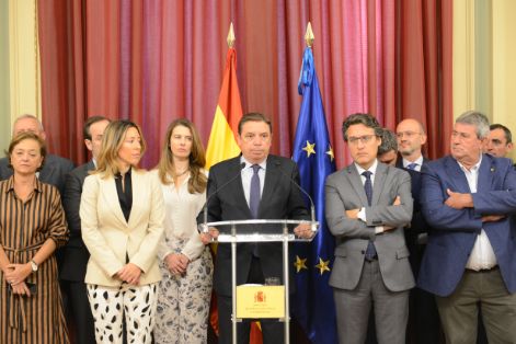 Hoy, tras la reunión con cooperativas, organizaciones profesionales agrarias y entidades agroalimentarias