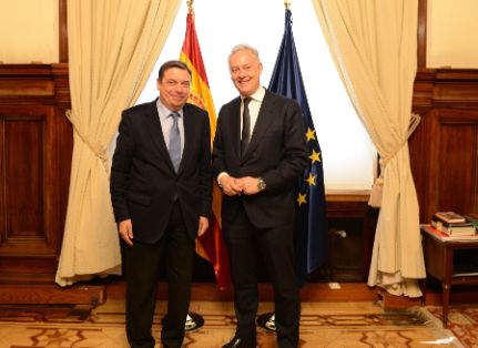 HOY, EN LA SEDE DEL MINISTERIO 