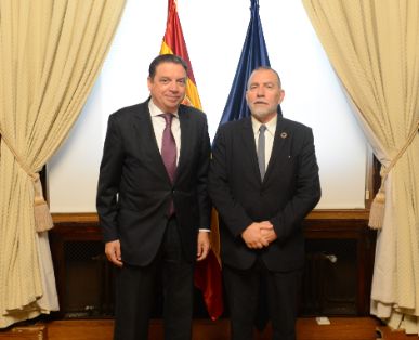 Hoy, en la sede del Ministerio 