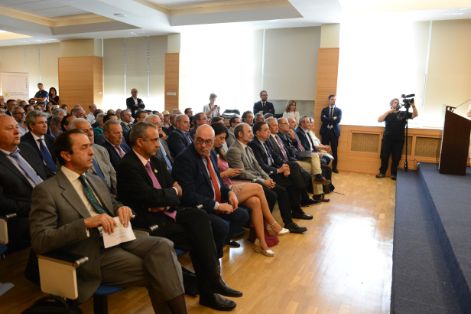 Hoy, en la clausura de la Asamblea de Cooperativas Agro-alimentarias de España 