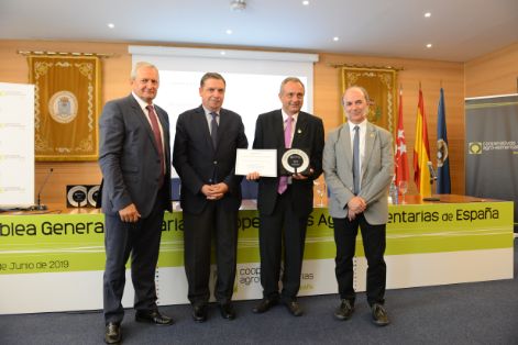Hoy, en la clausura de la Asamblea de Cooperativas Agro-alimentarias de España 