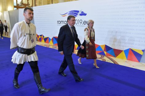 HOY, EN EL CONSEJO INFORMAL DE MINISTROS DE AGRICULTURA DE LA UE, EN BUCAREST (RUMANÍA)