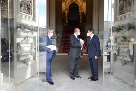 EN LA PRESENTACIÓN DEL LIBRO “LA TRANSICIÓN AGRARIA 1976-1982”, DE JAIME LAMO DE ESPINOSA