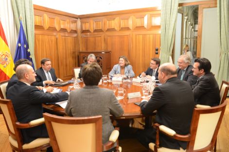 El ministro se ha reunido hoy con ACES, ANGED Y ASEDAS