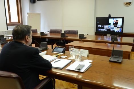 Hoy, en una videoconferencia informal de ministros de Agricultura y Pesca de la Unión Europea 