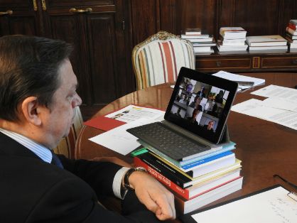 HOY, EN LA REUNIÓN CON LA FEDERACIÓN ESPAÑOLA DE INDUSTRIAS DE LA ALIMENTACIÓN Y BEBIDAS (FIAB) 