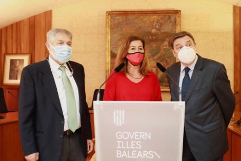 En la presentación de la reserva marina balear de Dragonera (Mallorca)