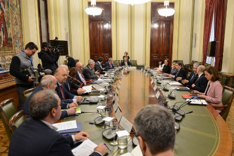 HOY, EN UNA REUNIÓN CON EL CONSEJO RECTOR DE COOPERATIVAS AGRO-ALIMENTARIAS DE ESPAÑA