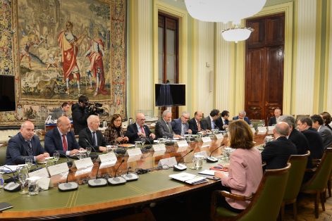 HOY, EN UNA REUNIÓN CON EL CONSEJO RECTOR DE COOPERATIVAS AGRO-ALIMENTARIAS DE ESPAÑA