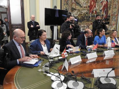 HOY, EN LA SEDE DEL MINISTERIO 