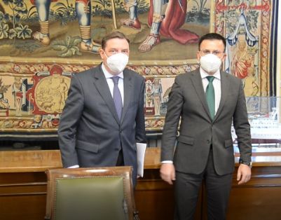 Hoy, en la sede del Ministerio 