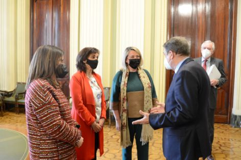 Hoy, en la sede del Ministerio 