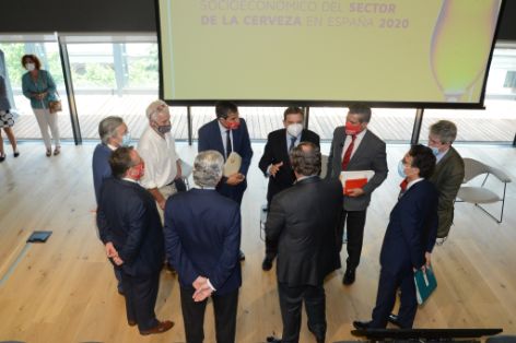 EN LA PRESENTACIÓN DEL INFORME SOCIOECONÓMICO DEL SECTOR DE LA CERVEZA EN ESPAÑA