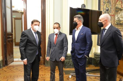 Hoy, en la sede del ministerio 