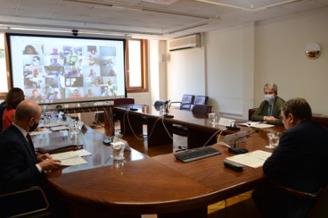Hoy, en la reunión del consejo asesor de la AICA 