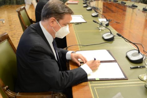 LUIS PLANAS HA RECORDADO QUE LA FLOTA ESPAÑOLA TIENE UNA ANTIGÜEDAD MEDIA DE 31 AÑOS Y REQUIERE ACTUALIZACIÓN 