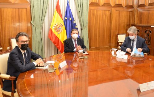 HOY, EN LA SEDE DEL MINISTERIO 