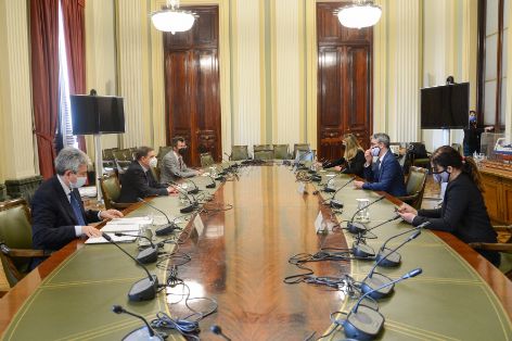 Hoy, en la presentación de la nueva contraetiqueta