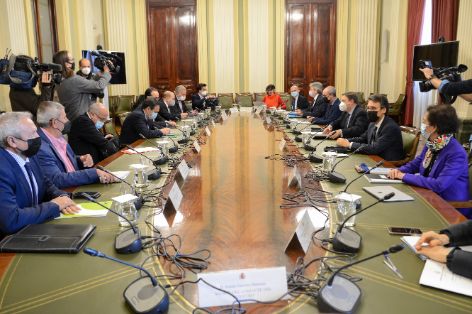 Hoy, tras la reunión con todos los integrantes de la cadena alimentaria