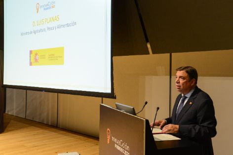 Hoy, en Madrid, en la entrega de los premios InovaCcion