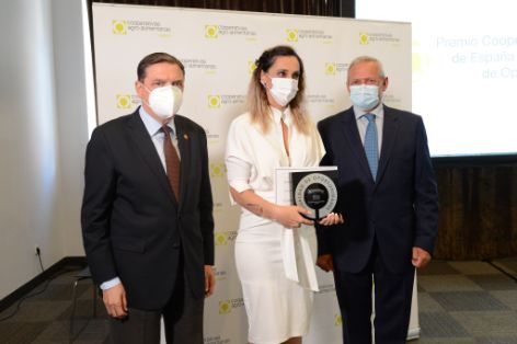 Hoy, en la clausura de la Asamblea General de Cooperativas Agroalimentarias de España (CAE)