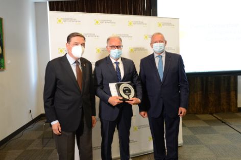 Hoy, en la clausura de la Asamblea General de Cooperativas Agroalimentarias de España (CAE)