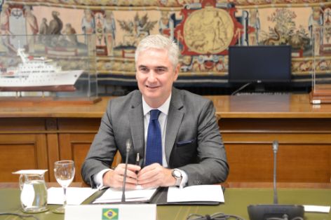 HOY, EN LA SEDE DEL MINISTERIO