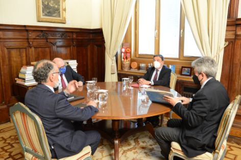 HOY, EN LA SEDE DEL MINISTERIO