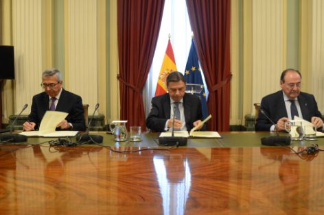 A través de un convenio con el ICO y SAECA