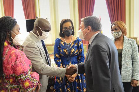 HOY, EN LA SEDE DEL MINISTERIO  