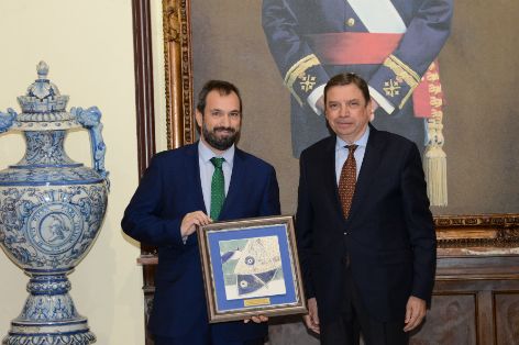 Hoy, en la entrega de los V premios de Periodismo y Sector Pesquero de CEPESCA 