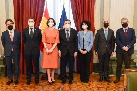 HOY, EN LA SEDE DEL MINISTERIO 