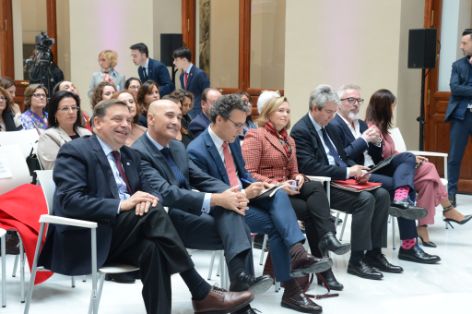 En la clausura de la convención “Crecemos Juntas: encuentro nacional de mujeres rurales”