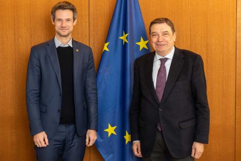 Visita del ministro Luis Planas al Parlamento Europeo  
