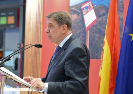 En el estand del Ministerio de Agricultura, Pesca y Alimentación en FITUR