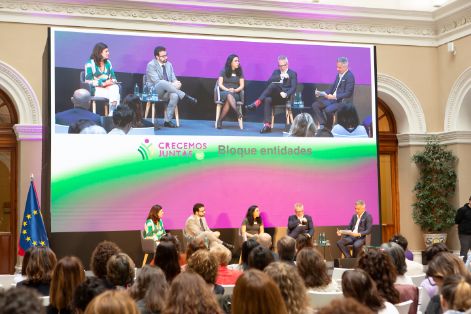 En la clausura de la convención “Crecemos Juntas: encuentro nacional de mujeres rurales”