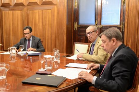 Hoy, en la sede del ministerio 