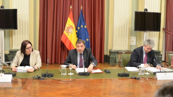 El ministro se ha reunido hoy con los responsables de FENACORE