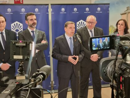 En la recepción de la distinción “Tomás de Aquino”, en Córdoba 