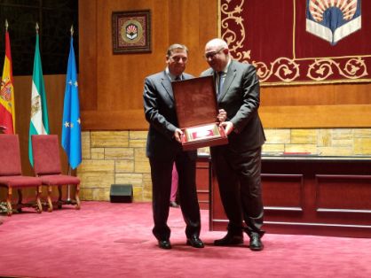 En la recepción de la distinción “Tomás de Aquino”, en Córdoba 