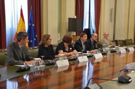 Hoy, en la sede del ministerio 